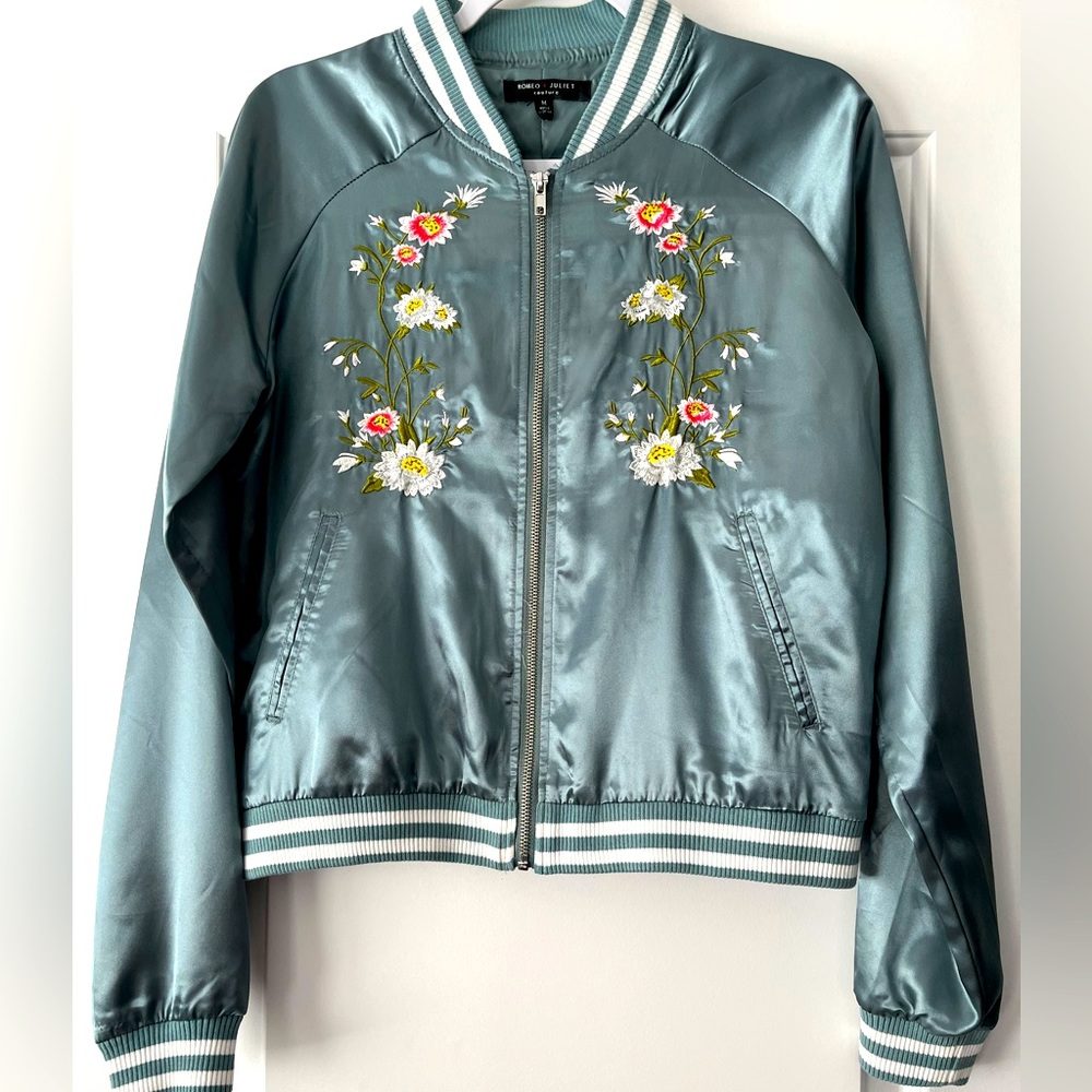 NWOT - Sage Green Satin Bomber Jacket Embroidered Floral Pattern: Size M